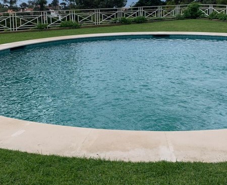 round pool